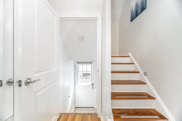 Additional image 17 of 32 East 44th St