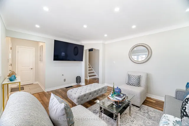 Additional image 35 of 32 East 44th St