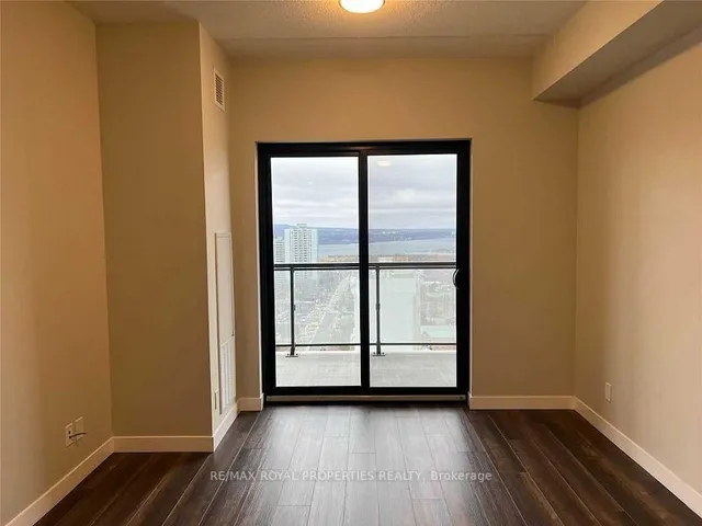 Additional property image - 15 Queen St Unit 1808