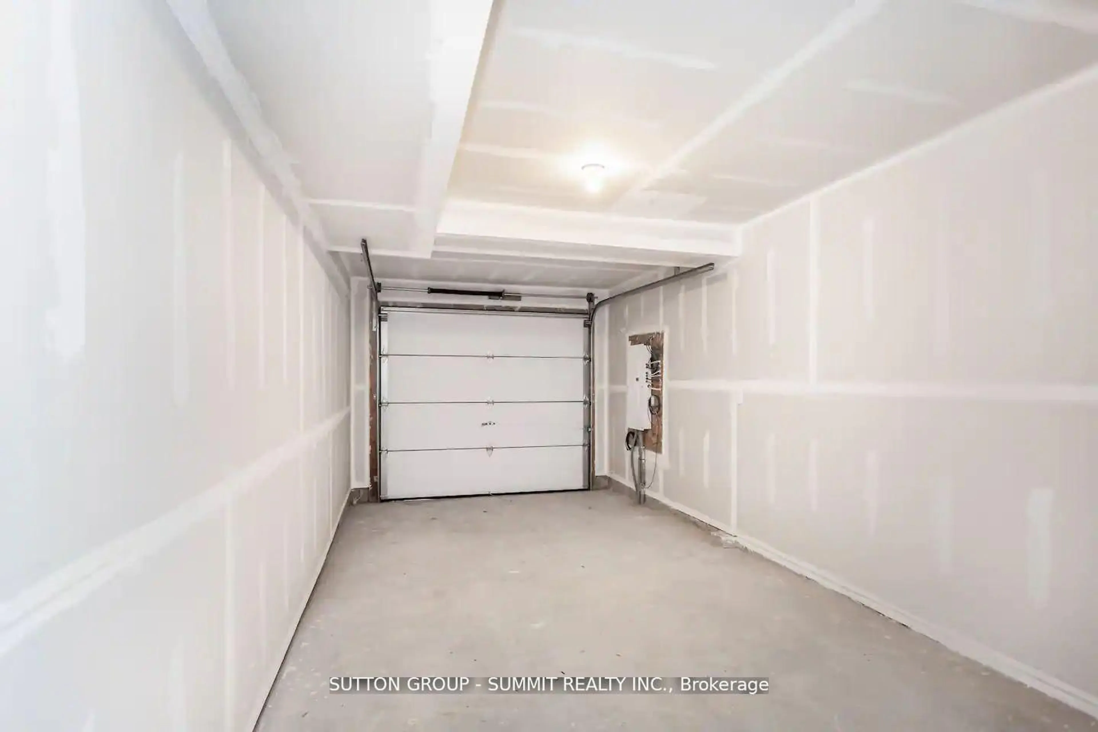 Indoor garage for 99 Roger St #43, Waterloo Ontario N2J 0G1
