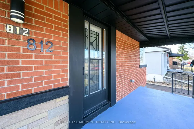 Additional property image - 812 Tenth Ave