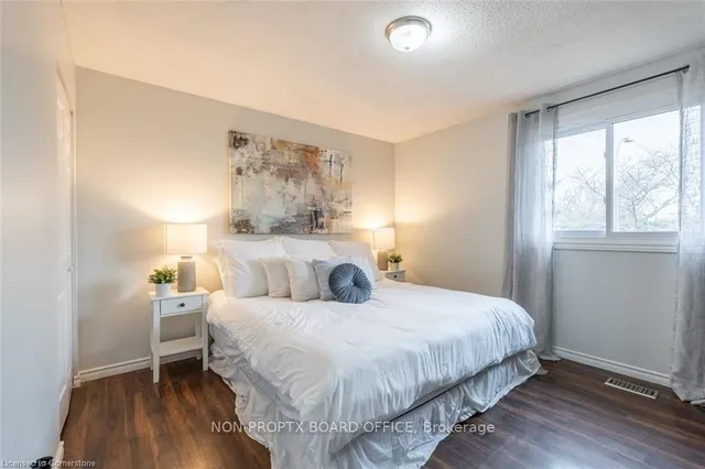 Additional property image - 18 Chilton Dr