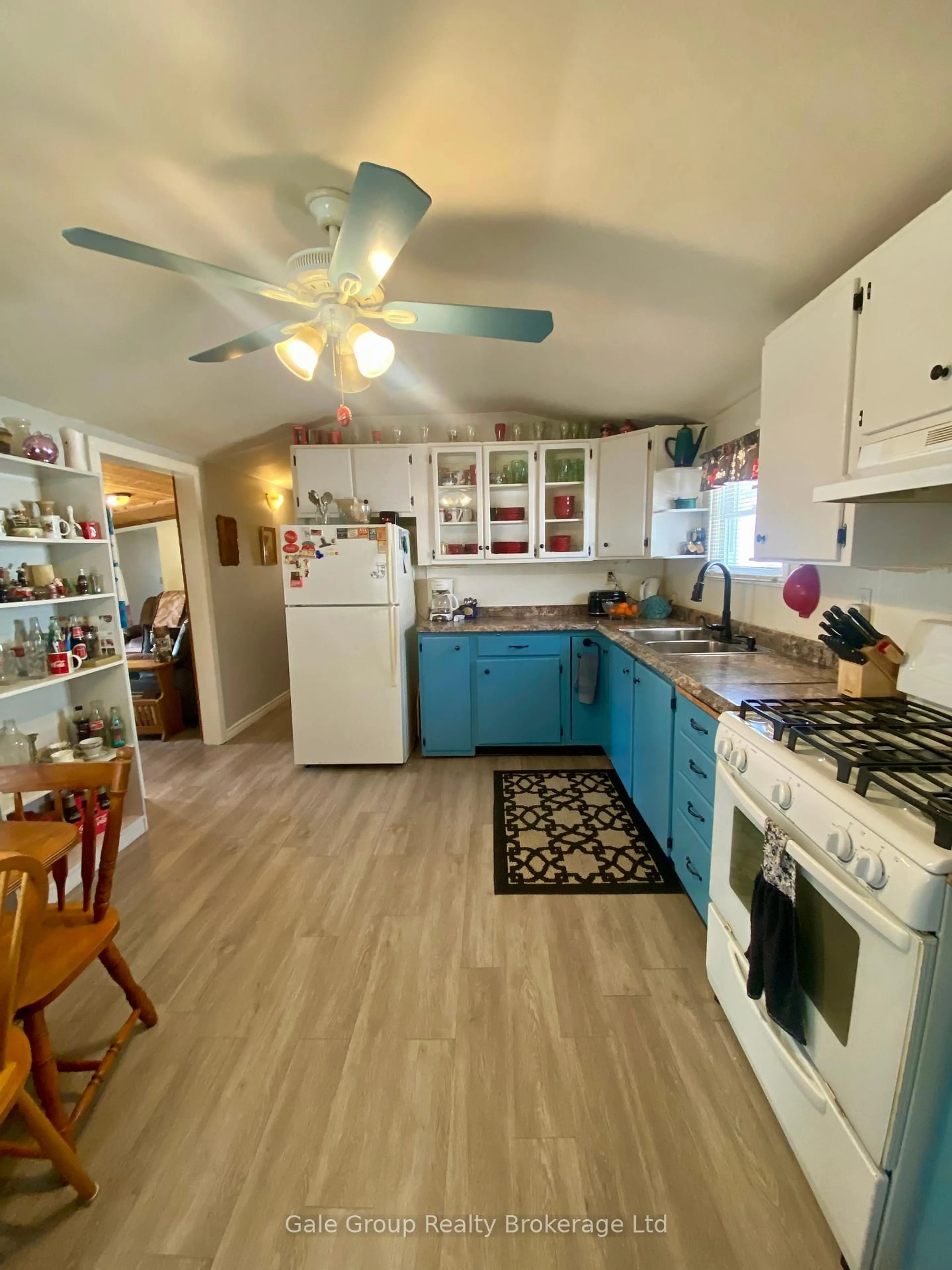 Open concept kitchen, unknown for 495856 10th Line #Unit 82, East Zorra-Tavistock Ontario N4S 7V7