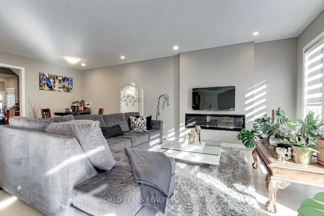 Additional property image - 621 Florencedale Cres