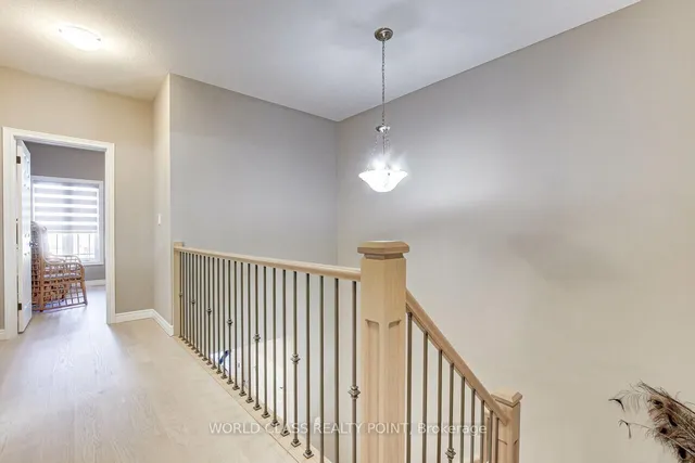 Additional property image - 621 Florencedale Cres