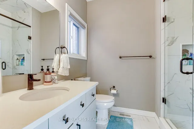 Additional property image - 621 Florencedale Cres