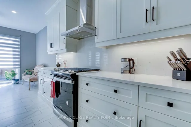 Additional property image - 621 Florencedale Cres