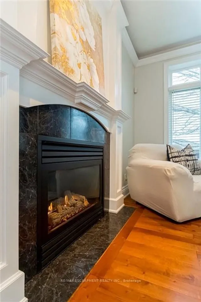 Additional property image - 2 Donnici Dr