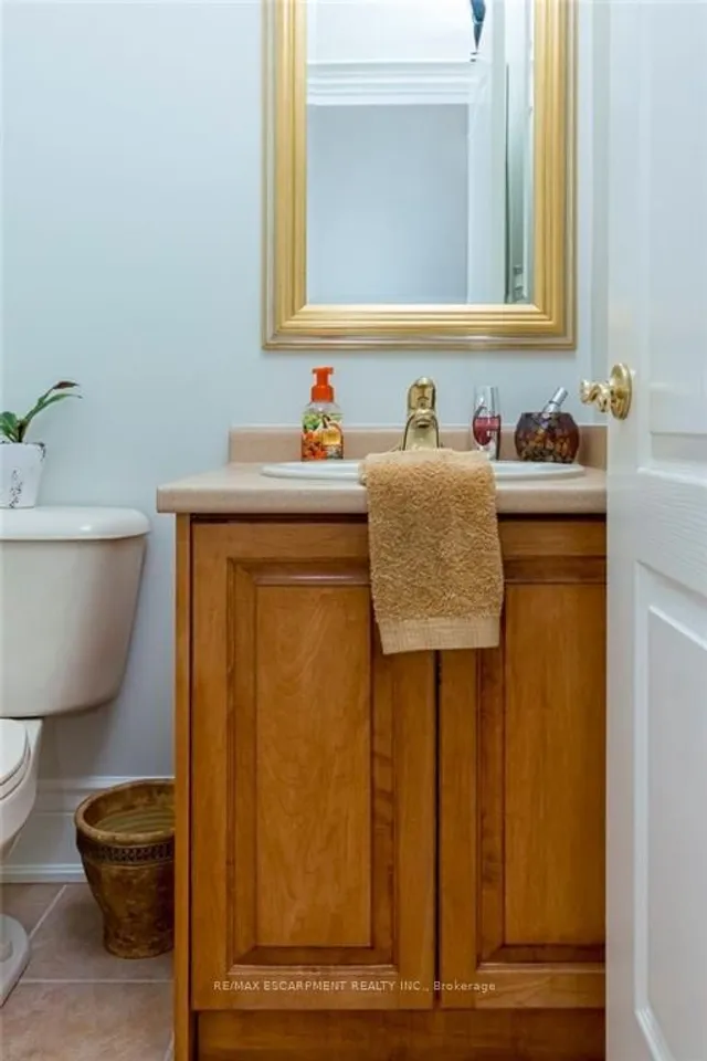 Additional property image - 2 Donnici Dr