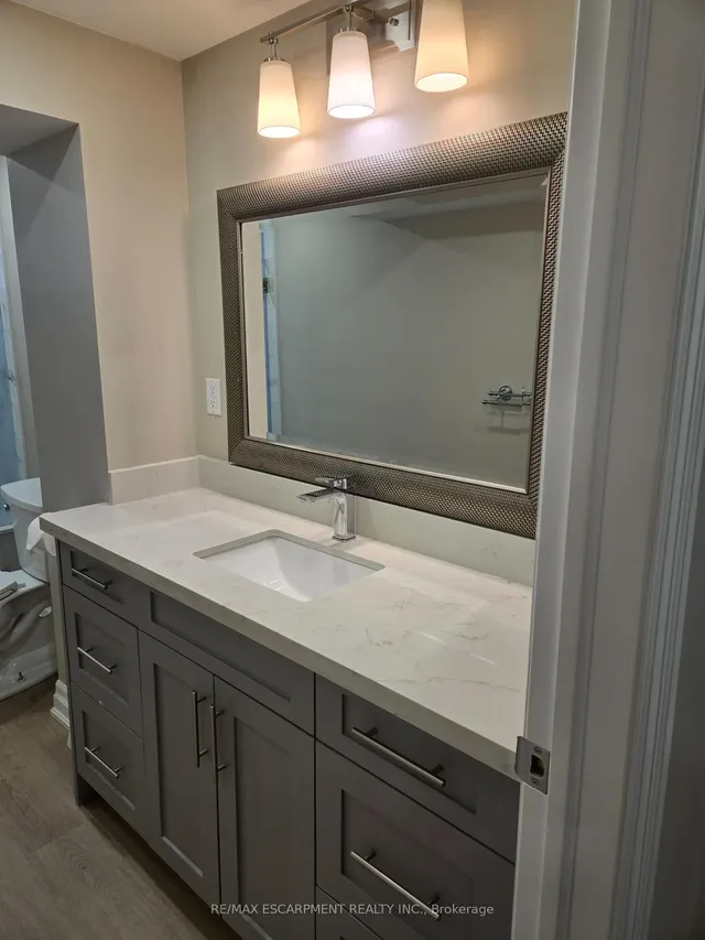 Additional property image - 60 Nugent Dr