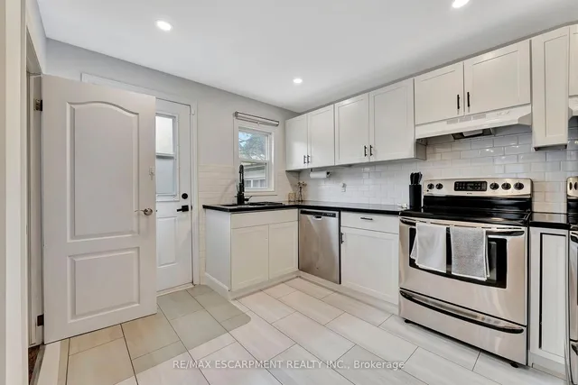 Additional property image - 65 Connaught Ave