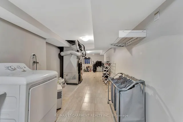 Additional property image - 65 Connaught Ave
