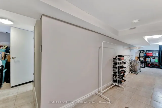 Additional property image - 65 Connaught Ave