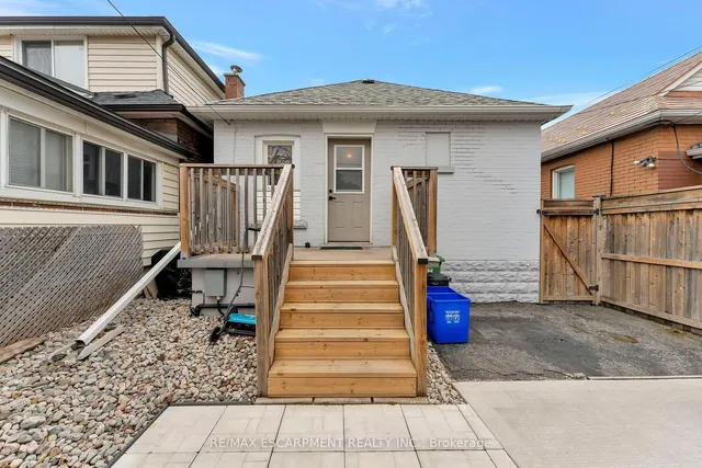 Additional property image - 65 Connaught Ave