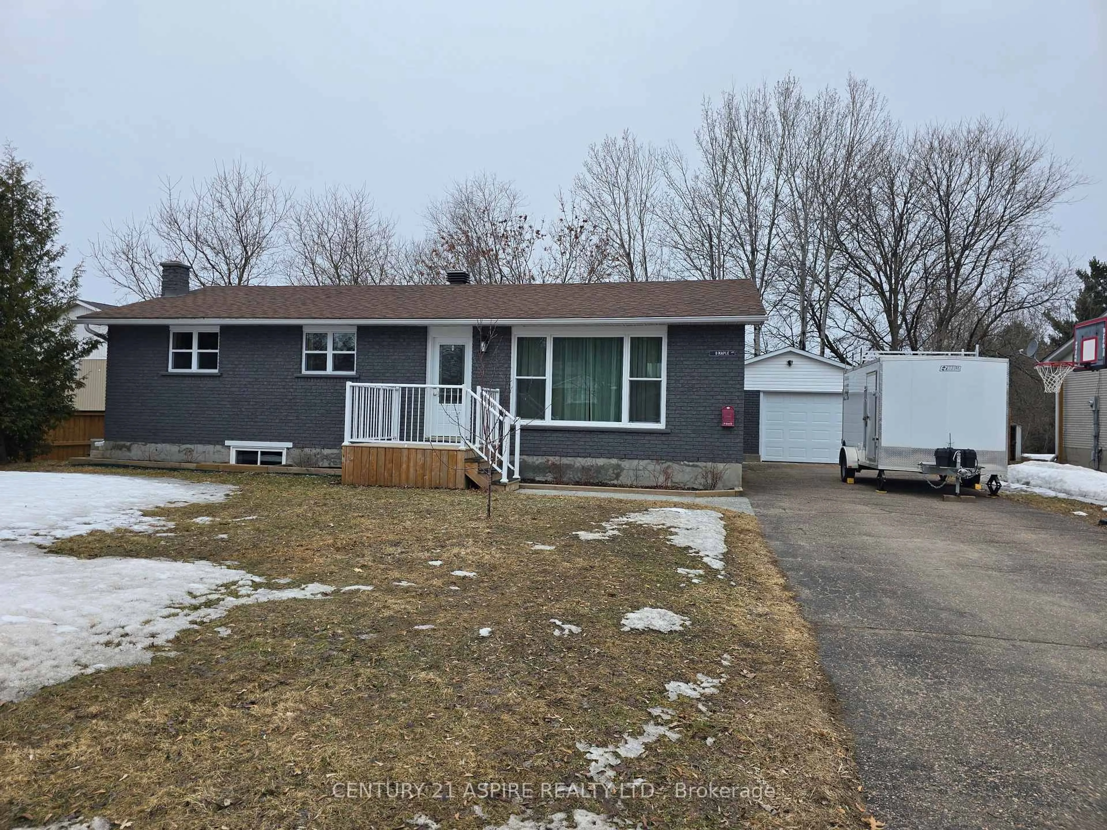 A pic from outside/outdoor area/front of a property/back of a property/a pic from drone, street for 8 Maple Ave, Petawawa Ontario K8H 2Y5