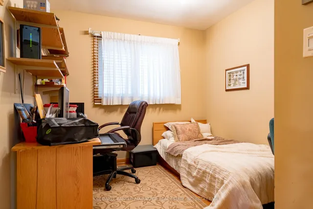 Additional image 21 of 17 Wardrope Ave