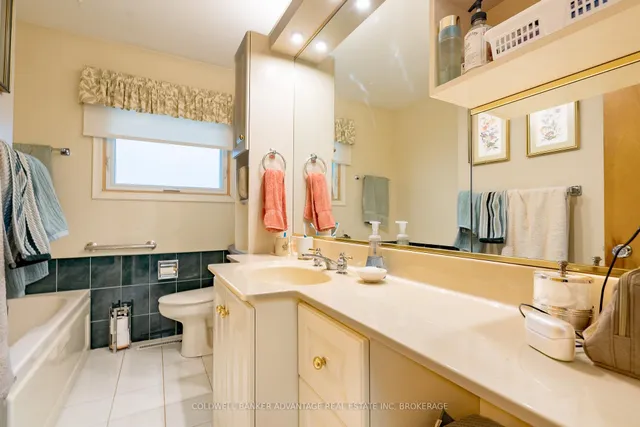 Additional image 19 of 17 Wardrope Ave