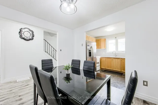 Additional property image - 33 Rochelle Ave Unit 51