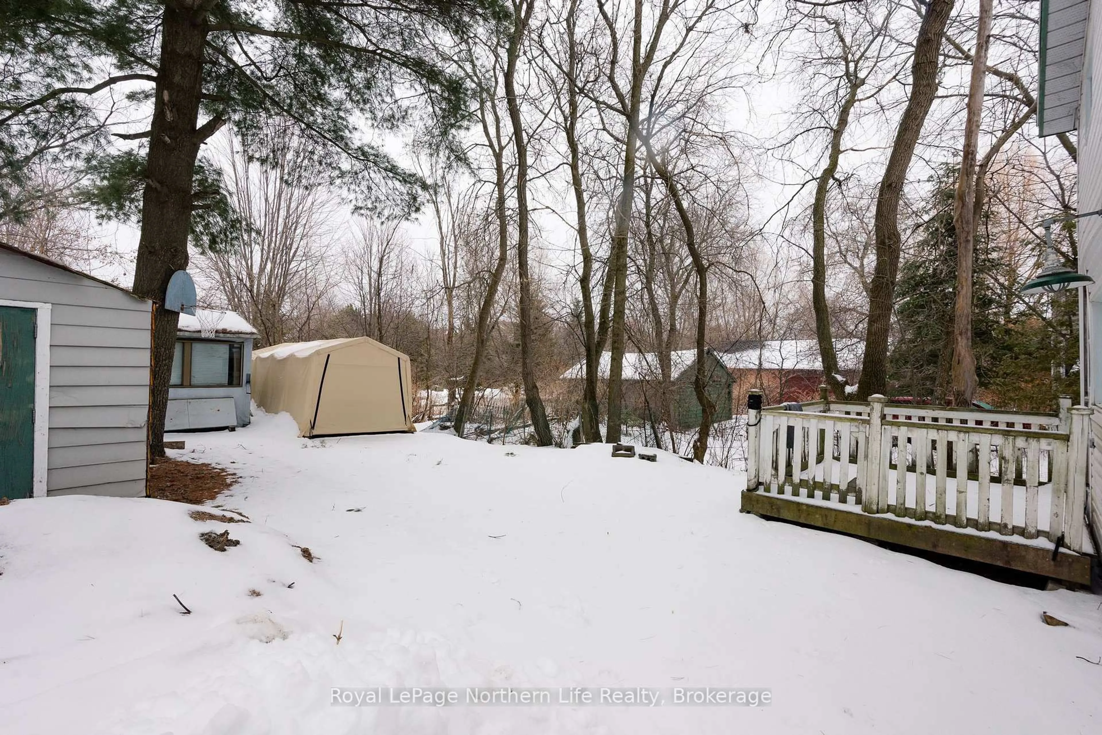 Shed for 444 Second Ave, North Bay Ontario P1B 1L8