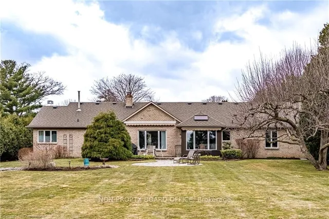Additional property image - 111 Saint Margarets Rd