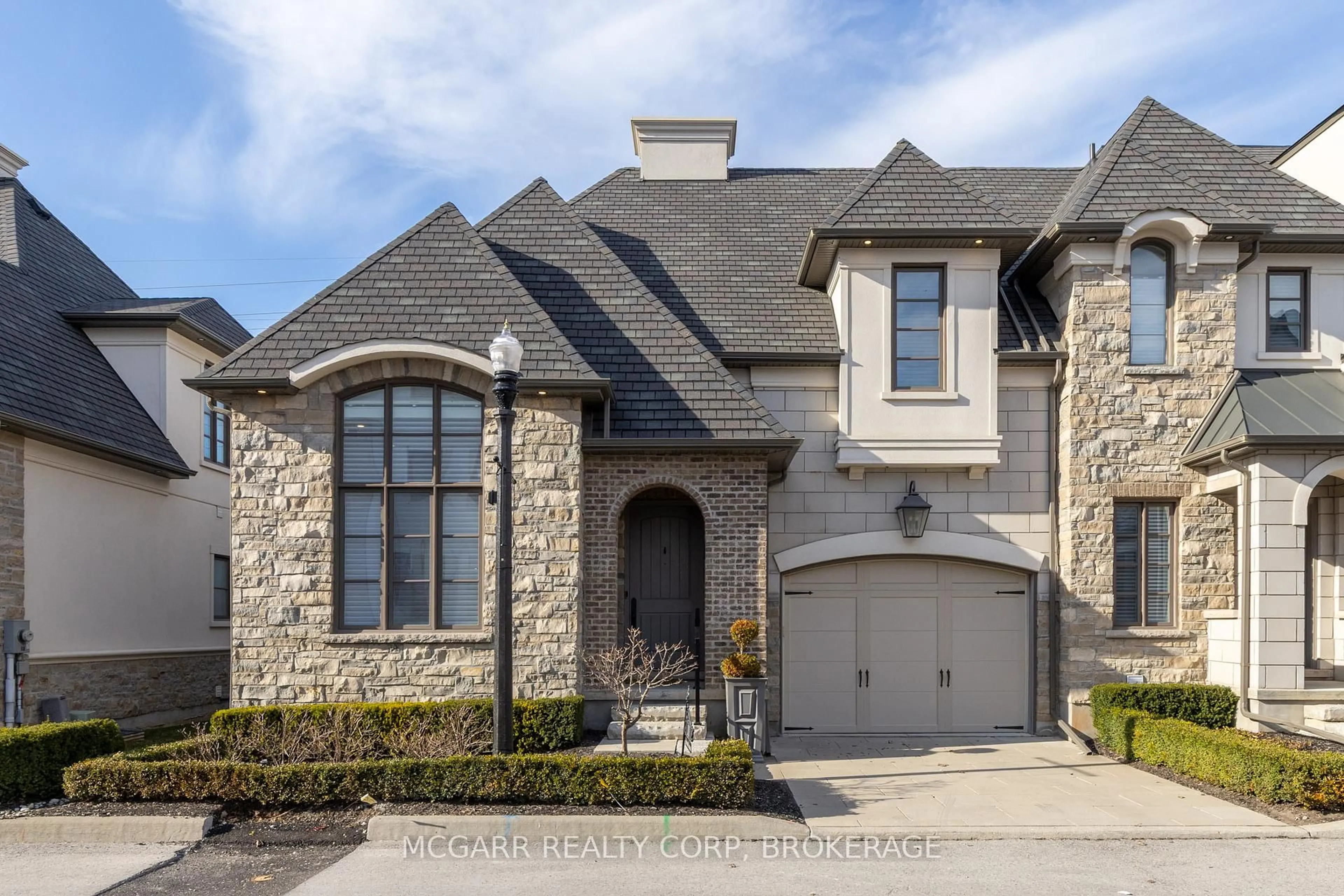 Home with brick exterior material, street for 11 Arbourvale Common N/A, St. Catharines Ontario L2T 4C5