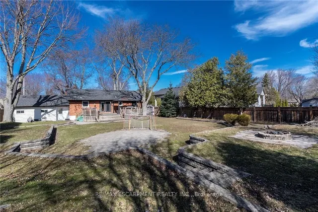 Additional property image - 63 Seneca Ave