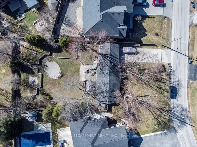 Additional property image - 63 Seneca Ave