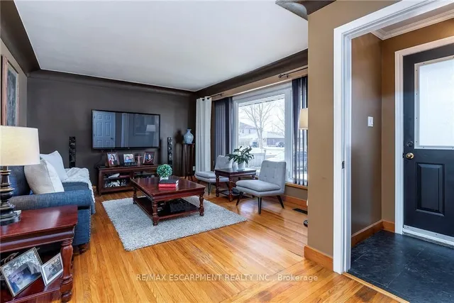 Additional property image - 63 Seneca Ave
