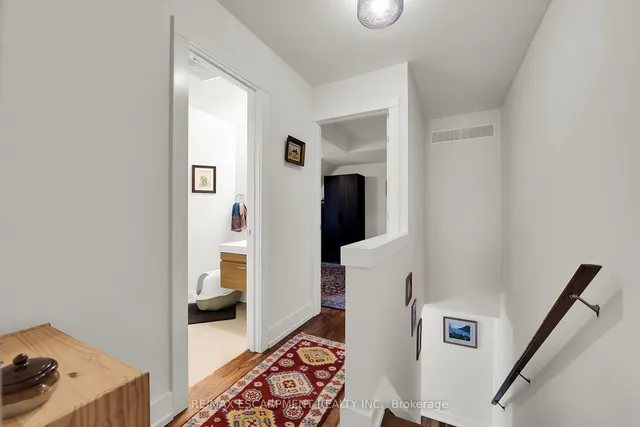 Additional property image - 87 Young St