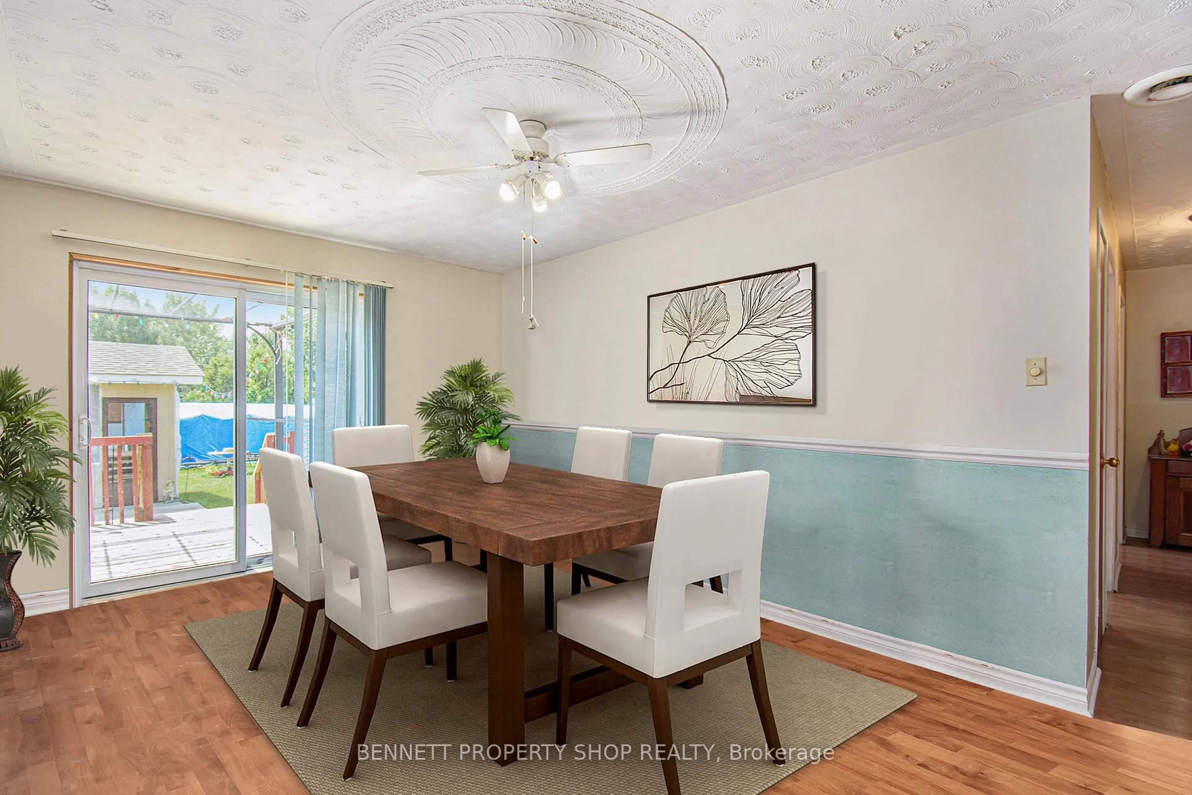 Dining room, wood/laminate floor for 4170 Navan Rd, Ottawa Ontario K4B 1H9