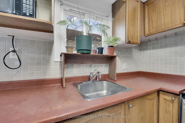 Additional property image - 164 Campbell Ave