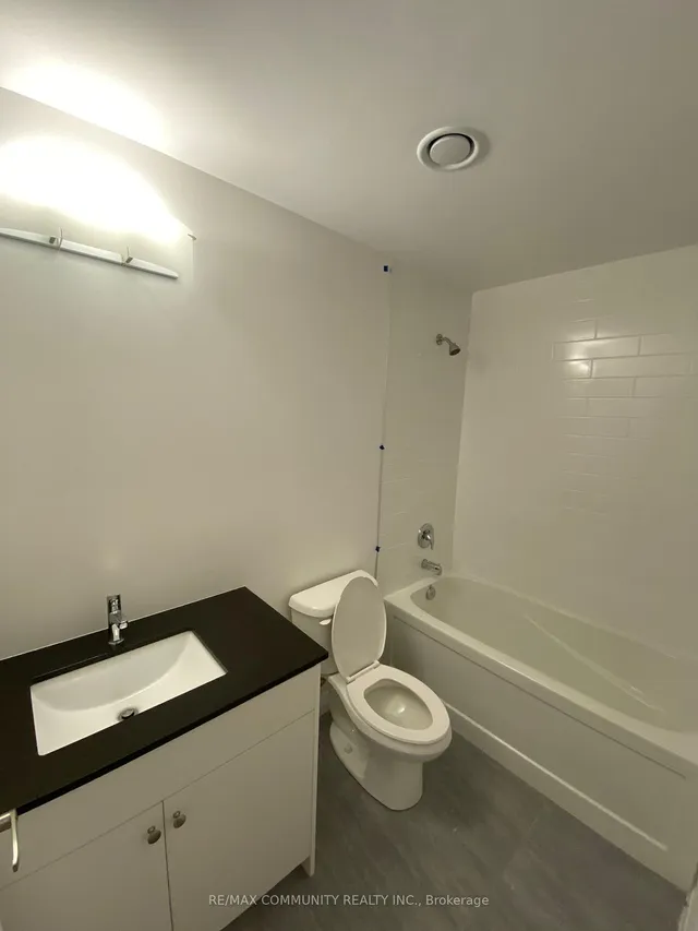Additional property image - 60 Charles St Unit 2307