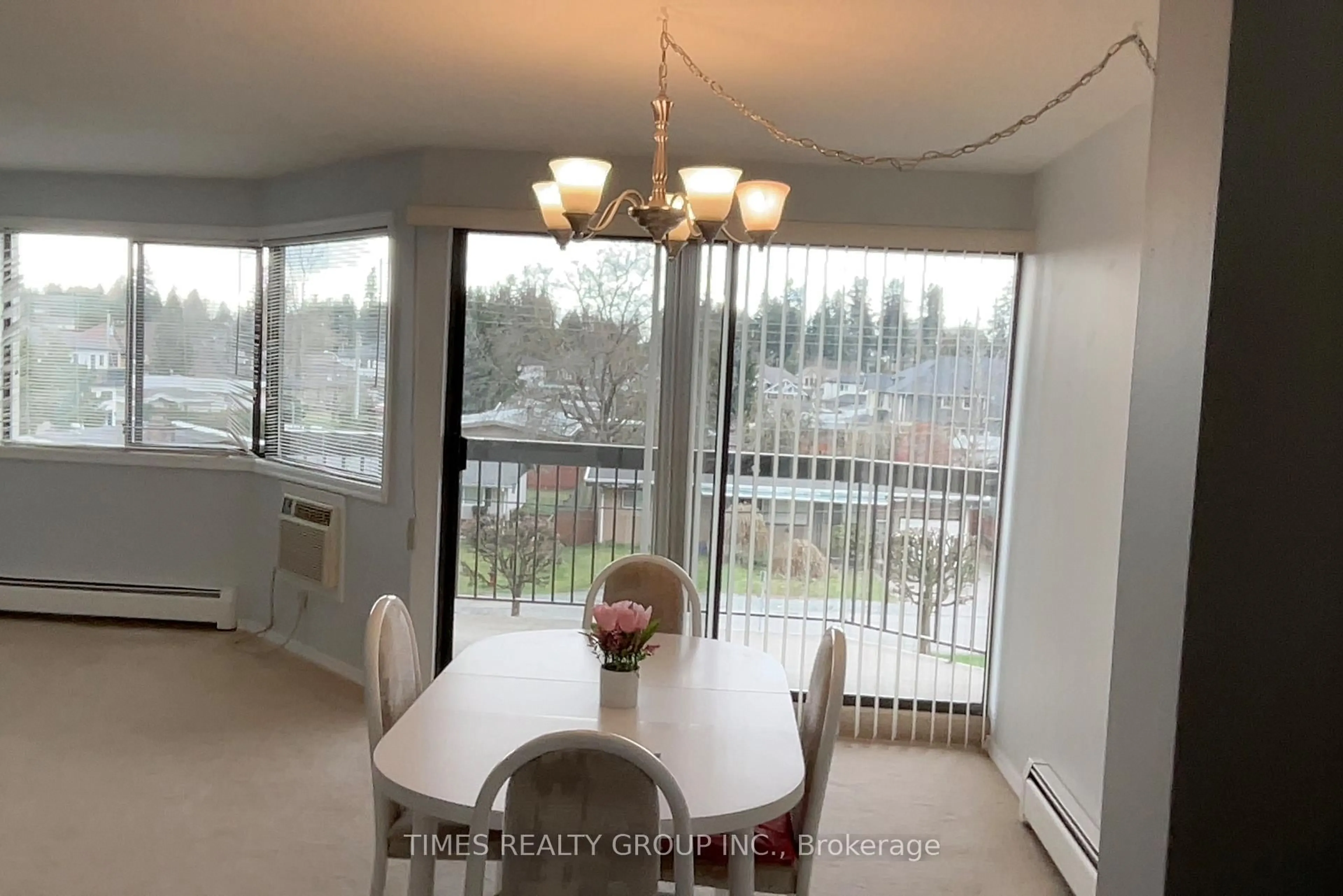 Dining room, unknown for 31955 Old Yale Rd #318, Out of Area British Columbia V2T 4N1