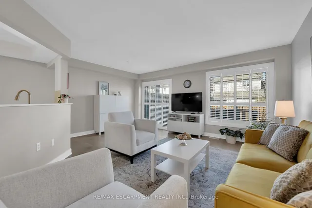 Additional property image - 174 Highbury Dr Unit 13