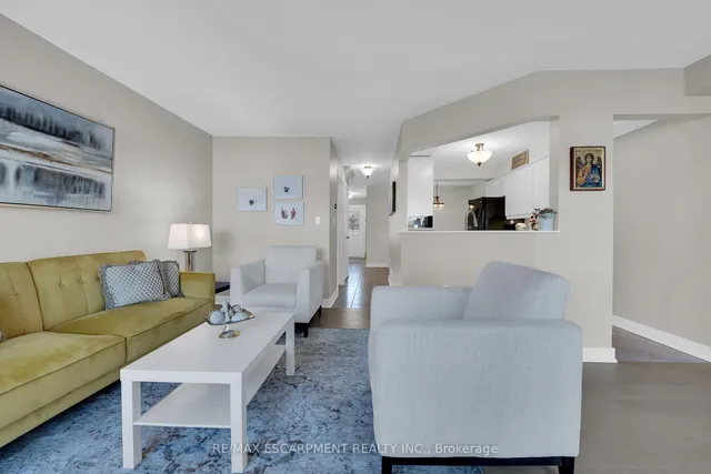 Additional property image - 174 Highbury Dr Unit 13