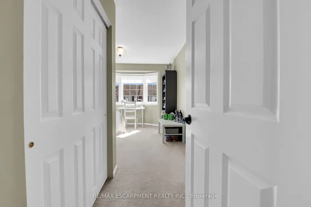 Additional property image - 174 Highbury Dr Unit 13