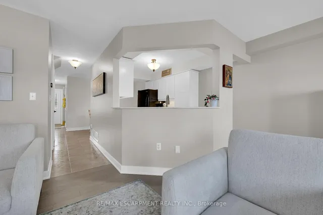 Additional property image - 174 Highbury Dr Unit 13