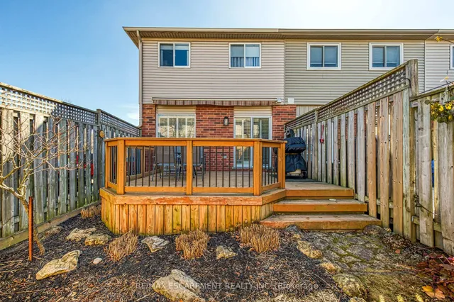 Additional property image - 174 Highbury Dr Unit 13