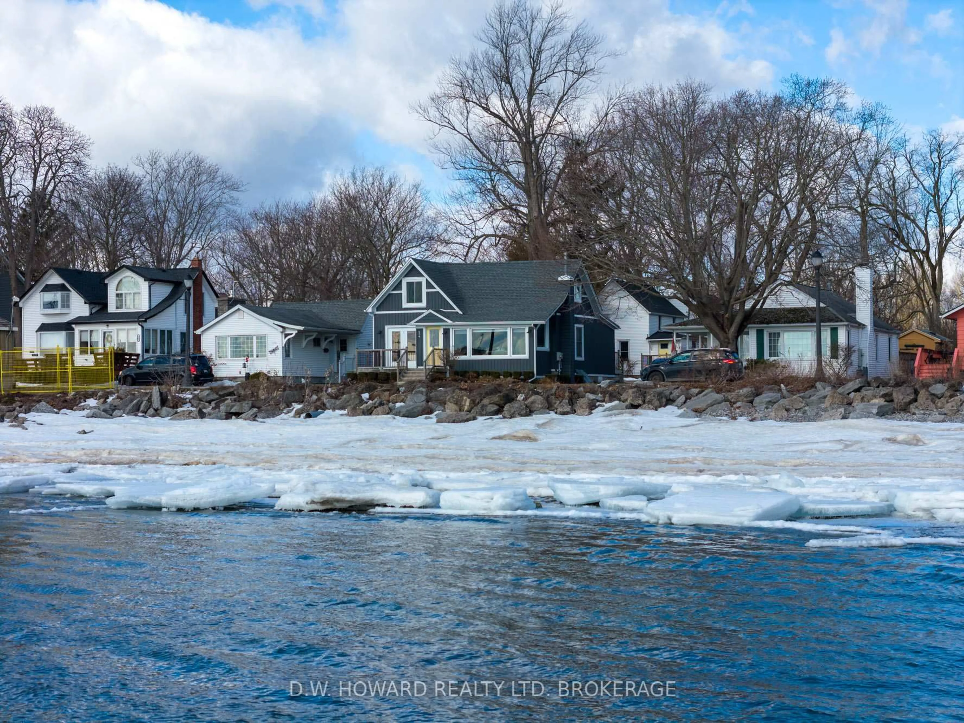 Unknown for 474 Lakeshore Rd, Fort Erie Ontario L2A 1B5