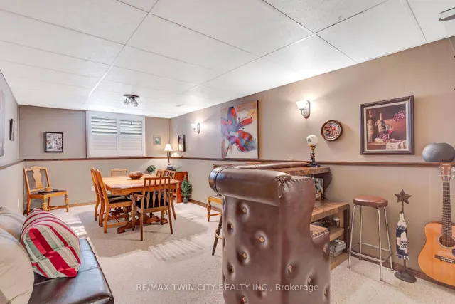 Additional property image - 158 Martinglen Cres