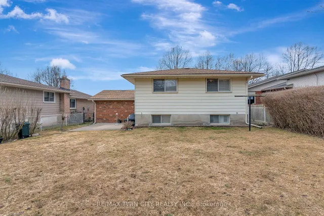 Additional property image - 158 Martinglen Cres