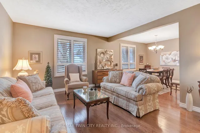 Additional property image - 158 Martinglen Cres