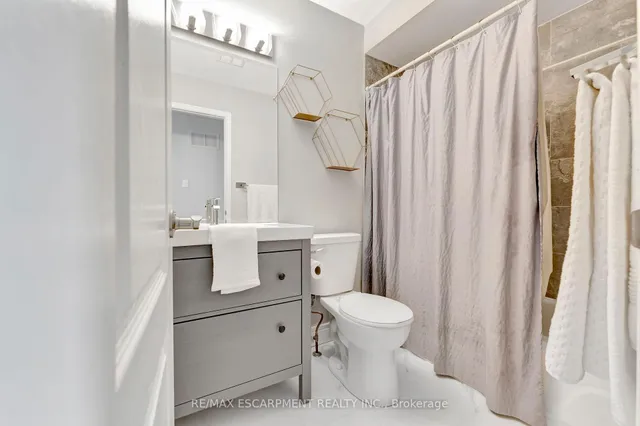 Additional property image - 112 Harnesworth Cres