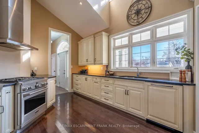 Additional property image - 157 Terrence Park Dr