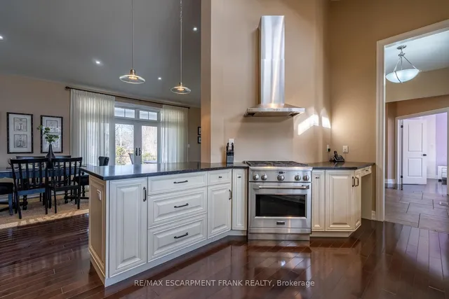 Additional property image - 157 Terrence Park Dr