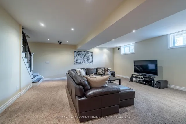 Additional property image - 157 Terrence Park Dr
