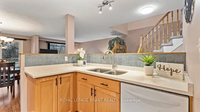 Additional property image - 119 Pine Martin Cres