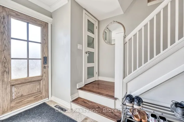 Additional property image - 170 West 32nd St