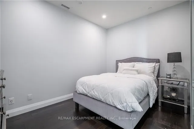 Additional property image - 101 Locke St Unit 409
