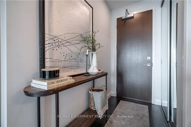 Additional property image - 101 Locke St Unit 409